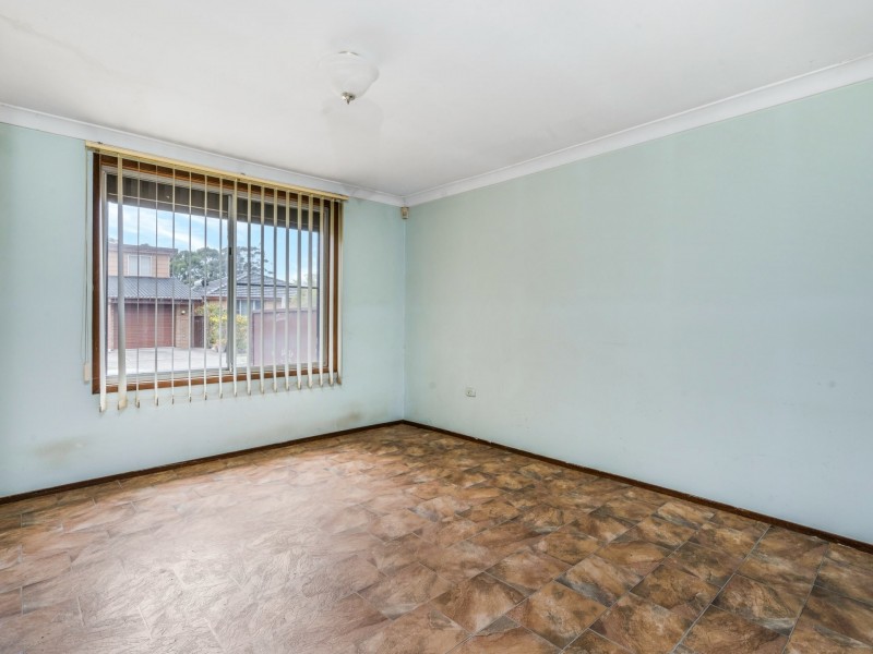 1 Lyell Street, Bossley Park NSW 2176