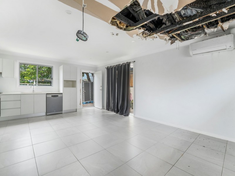 1 Siandra Avenue, Fairfield NSW 2165