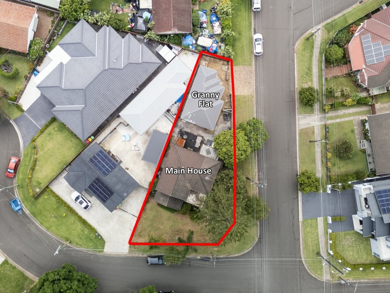 1 Siandra Avenue, Fairfield NSW 2165