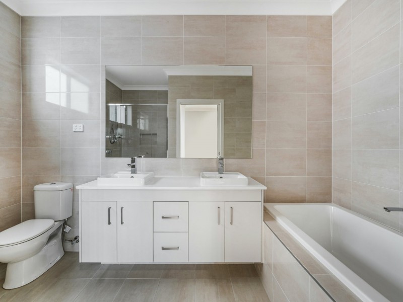 60B Lombard Street, Fairfield West NSW 2165