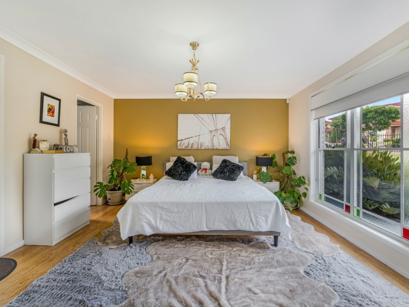 3 Dunk Close, Green Valley NSW 2168