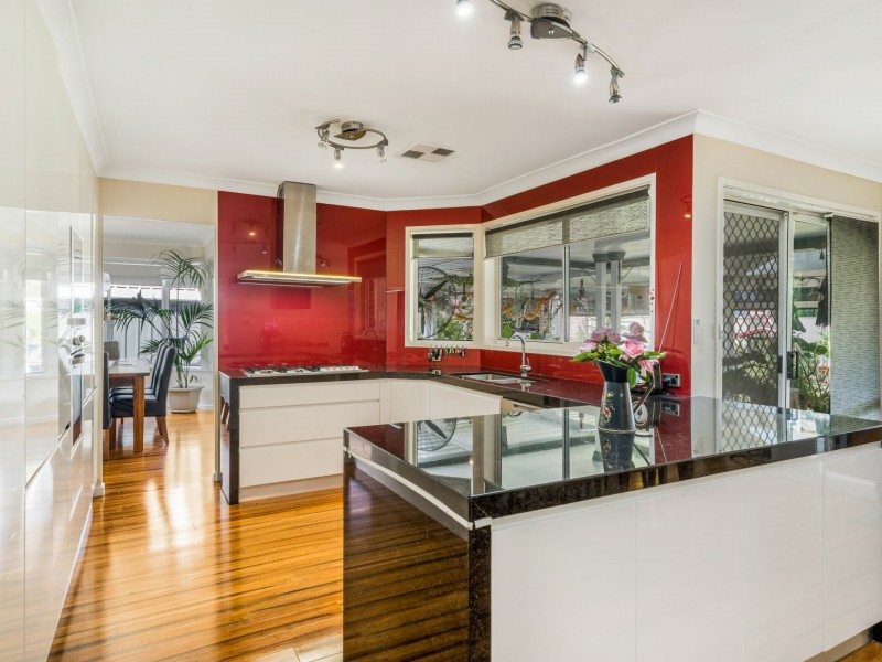 3 Dunk Close, Green Valley NSW 2168