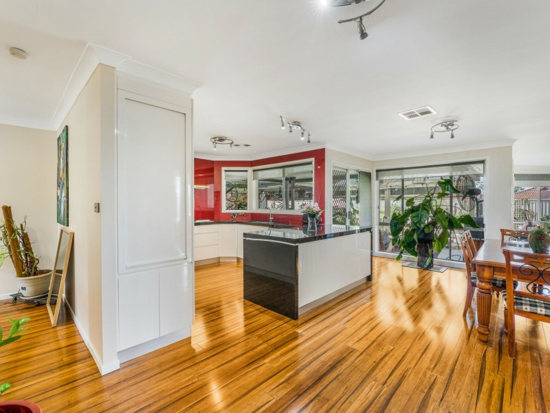 3 Dunk Close, Green Valley NSW 2168
