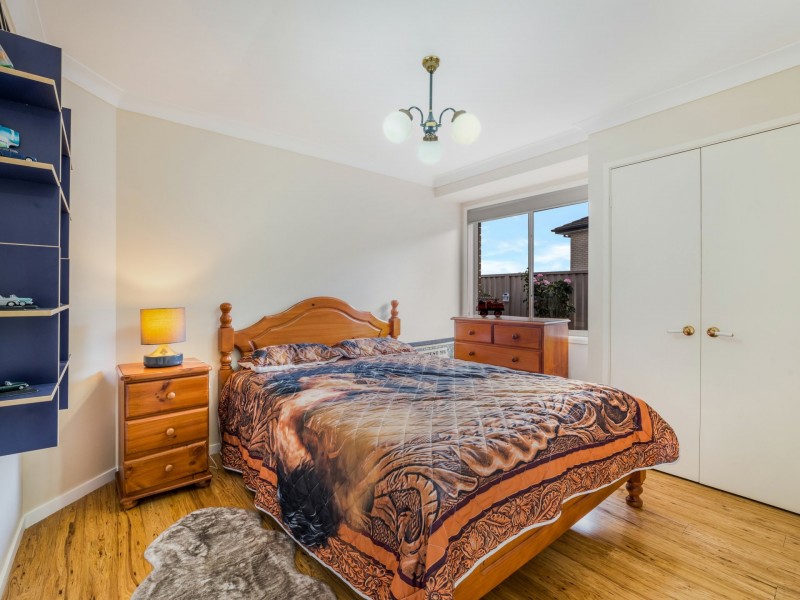 3 Dunk Close, Green Valley NSW 2168