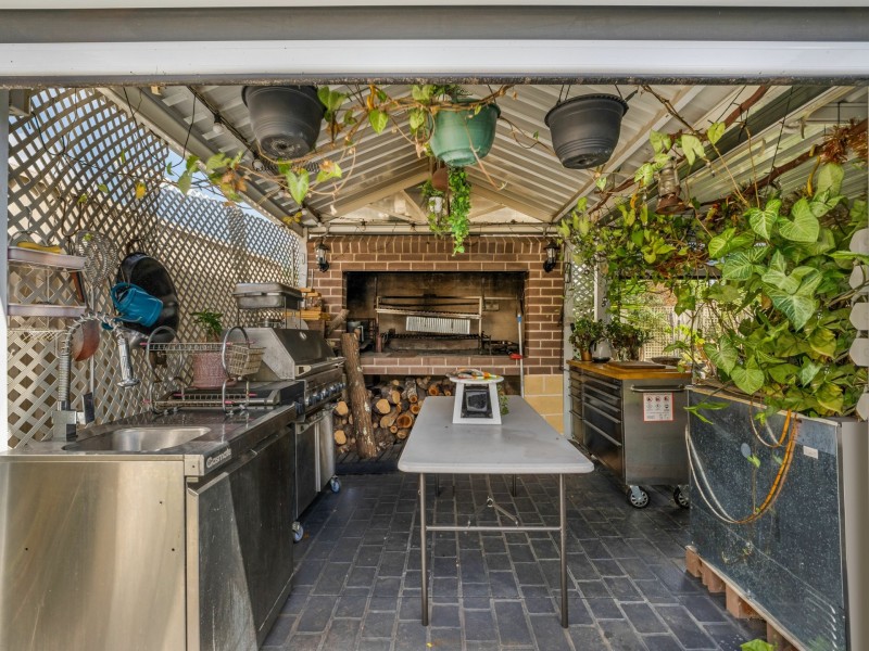 3 Dunk Close, Green Valley NSW 2168