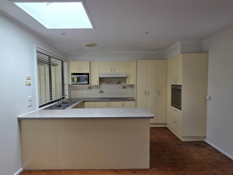 1 Macintyre Crescent, Ruse NSW 2560