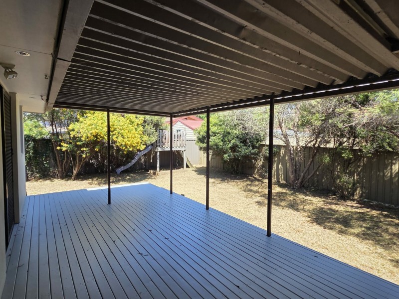 1 Macintyre Crescent, Ruse NSW 2560