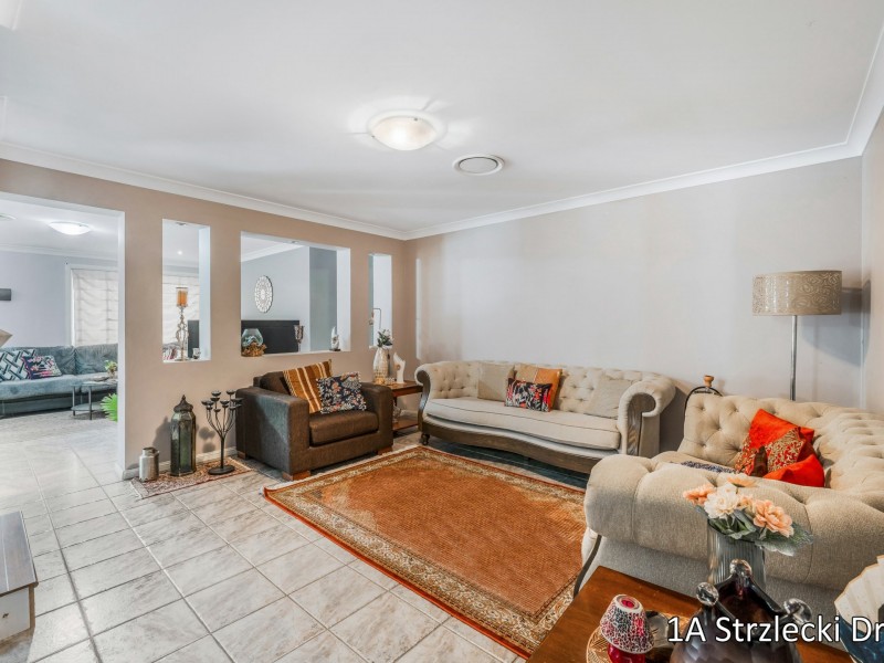 1 Strzlecki Drive, Horningsea Park NSW 2171