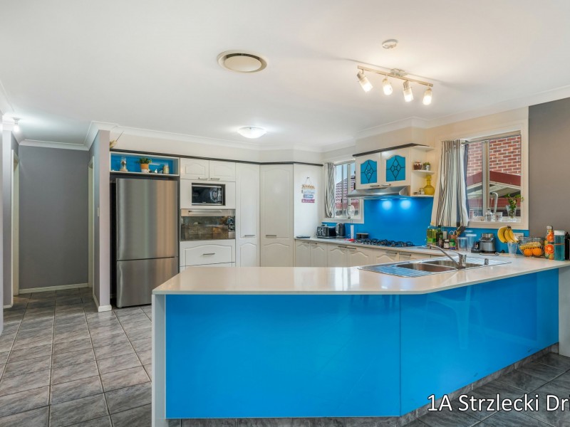 1 Strzlecki Drive, Horningsea Park NSW 2171