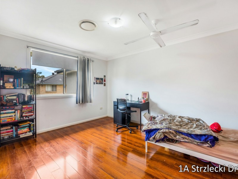 1 Strzlecki Drive, Horningsea Park NSW 2171