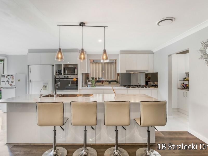 1 Strzlecki Drive, Horningsea Park NSW 2171