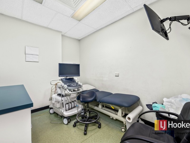 4 17 Moore Street, Liverpool NSW 2170