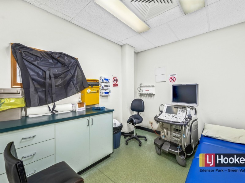 4 17 Moore Street, Liverpool NSW 2170