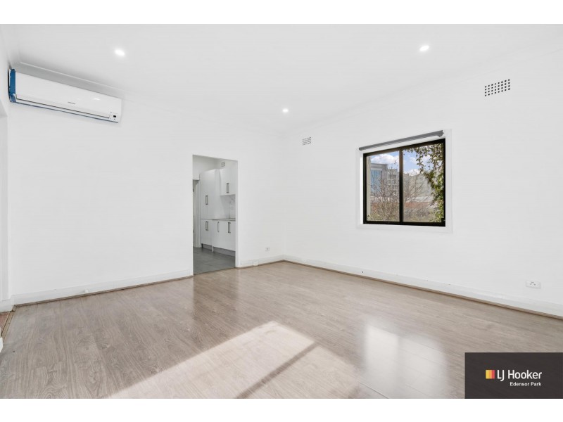 49 The Crescent, Fairfield NSW 2165