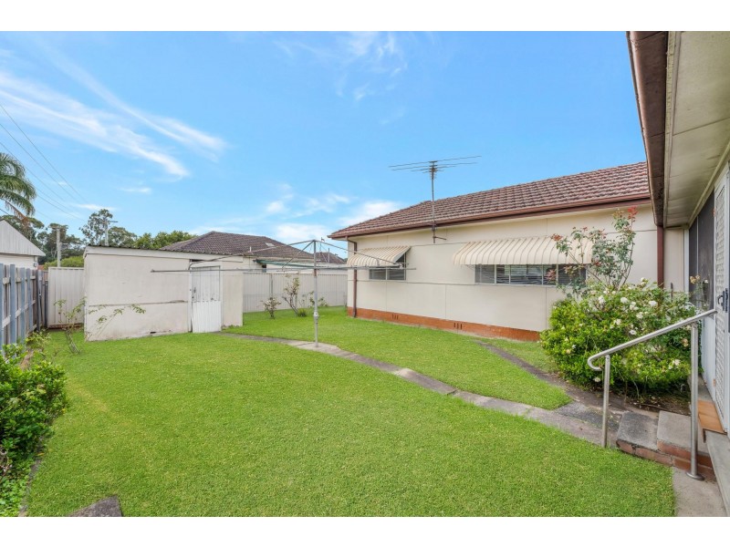 589 The Horsley Drive, Smithfield NSW 2164