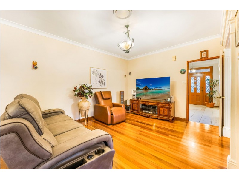 16 Mount Street, Bonnyrigg Heights NSW 2177
