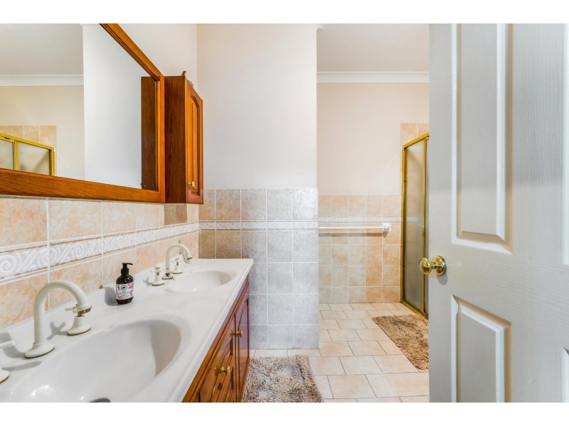 16 Mount Street, Bonnyrigg Heights NSW 2177