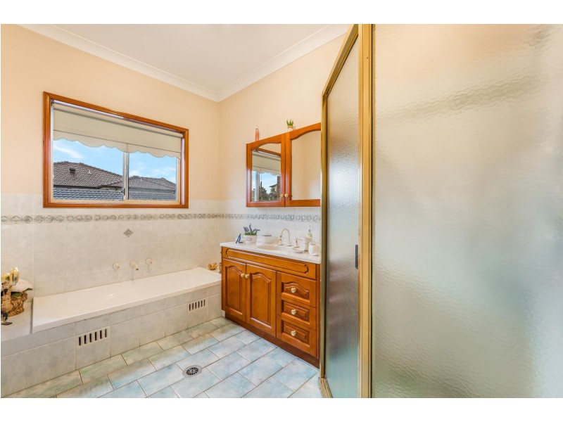 16 Mount Street, Bonnyrigg Heights NSW 2177