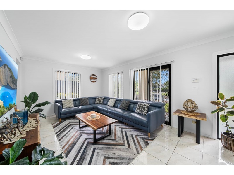 24 Wingate Avenue, West Hoxton NSW 2171