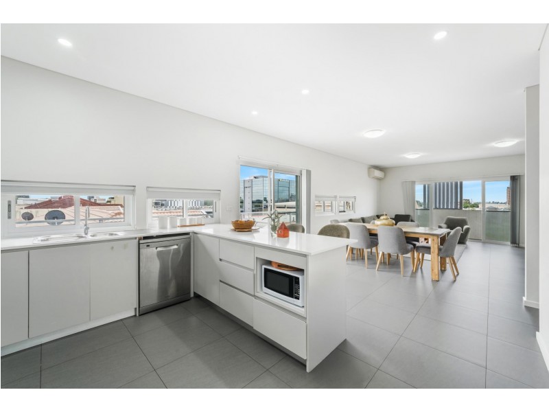 13/67 Bathurst Street, Liverpool NSW 2170