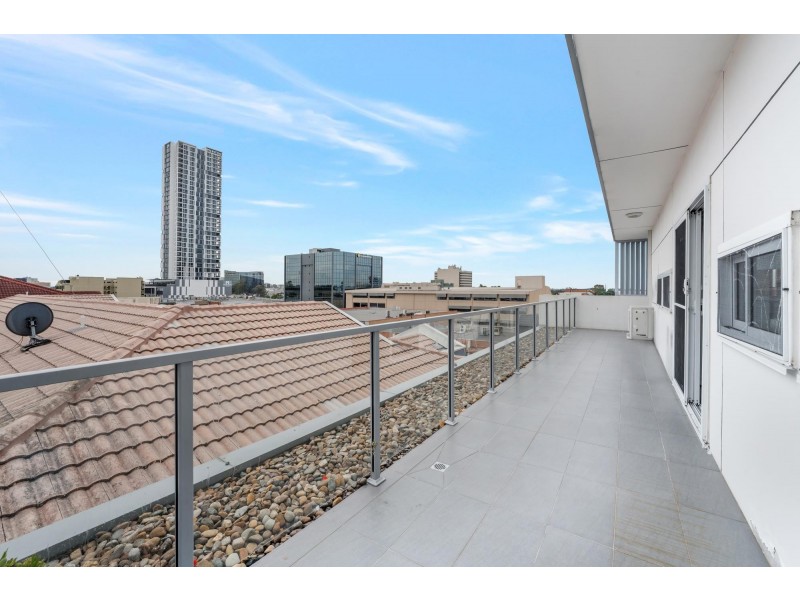 13/67 Bathurst Street, Liverpool NSW 2170