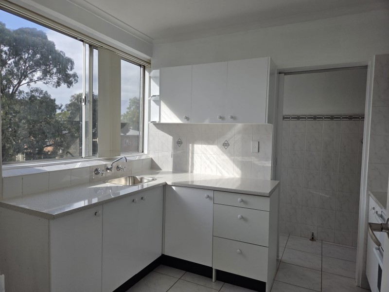 4/31-35 Forbes Street, Liverpool NSW 2170