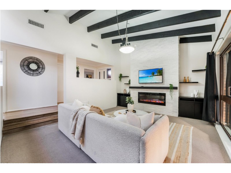 9 McLaren Grove, St Clair NSW 2759