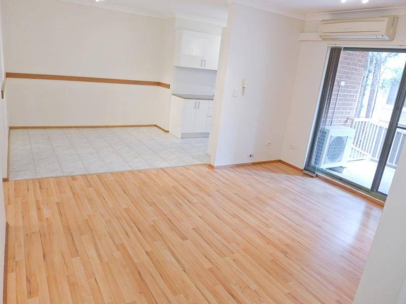 2/35-37 Sheffield Street, Merrylands NSW 2160