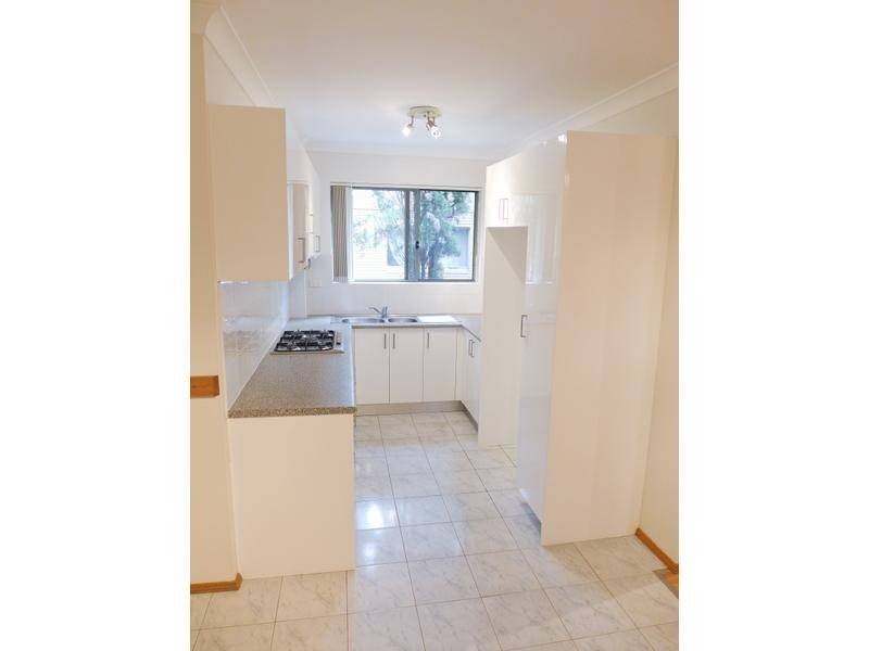 2/35-37 Sheffield Street, Merrylands NSW 2160