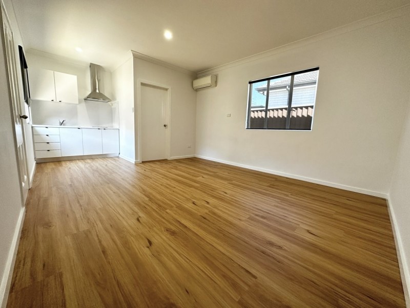 30B Moir Street, Smithfield NSW 2164