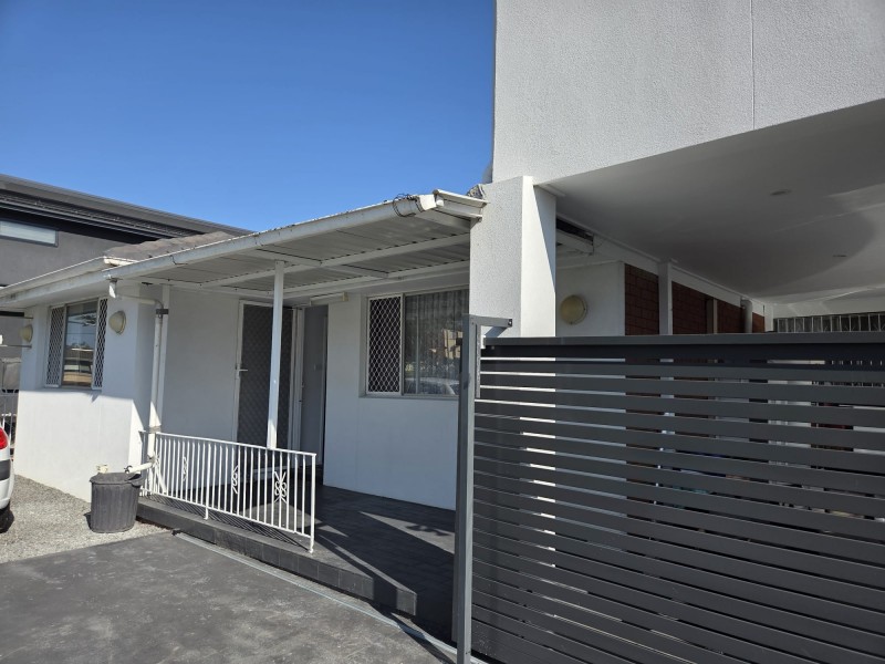 15 Taminga Road, Green Valley NSW 2168