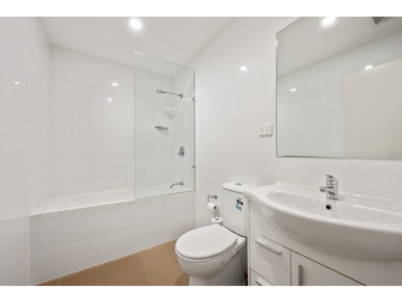 36/15-17 Castlereagh Street, Liverpool NSW 2170
