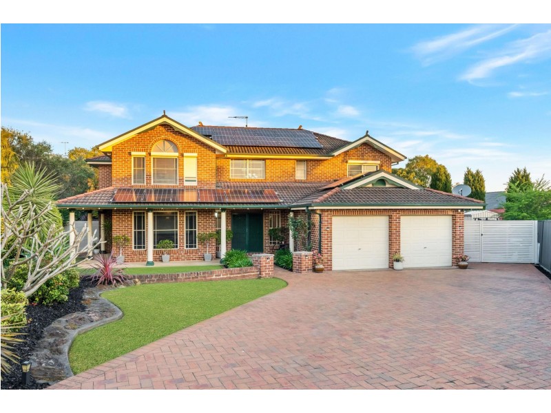 5 Dolphin Close, Green Valley NSW 2168