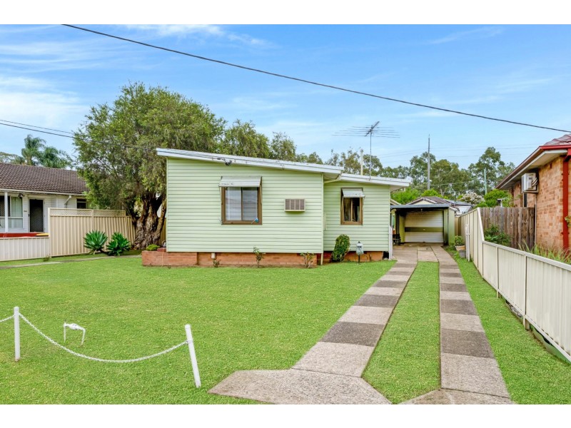 3 Coongra Street, Busby NSW 2168