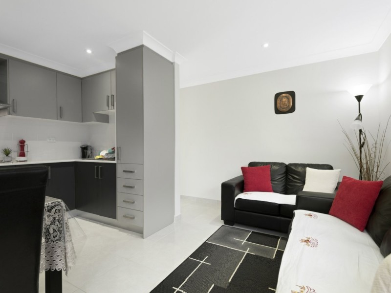 7a Benghazi Street, Bossley Park NSW 2176