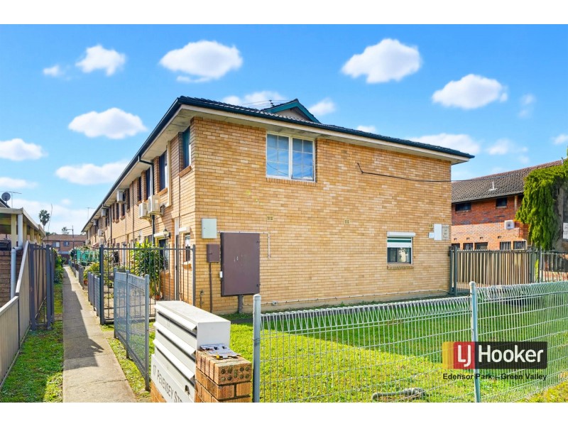 1/17 Pevensey Street, Canley Vale NSW 2166
