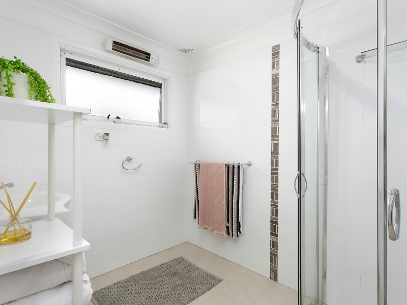 23 Brisbane Avenue, Lurnea NSW 2170