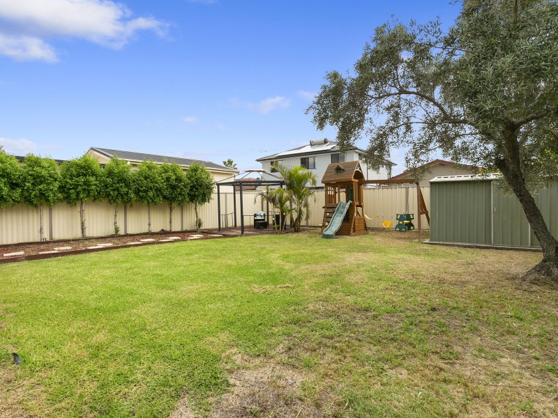 23 Brisbane Avenue, Lurnea NSW 2170