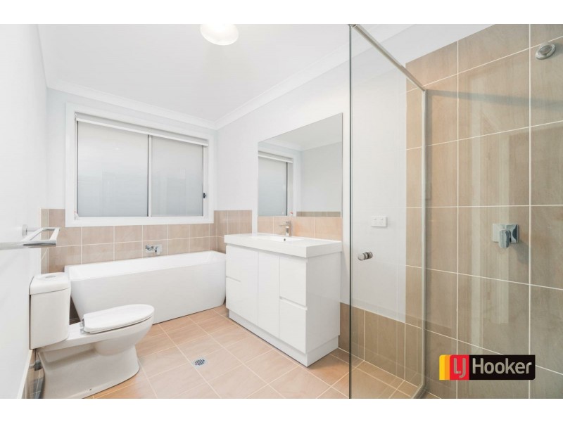 15 Fleming Street, Spring Farm NSW 2570