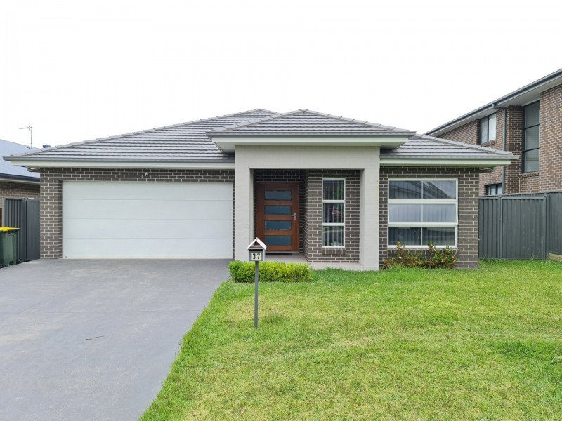 37 Melanite Street, Leppington NSW 2179