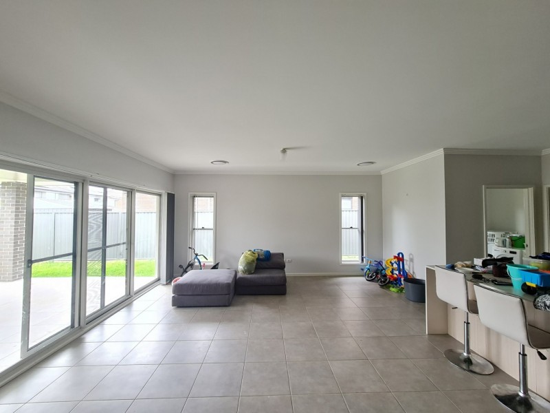 37 Melanite Street, Leppington NSW 2179