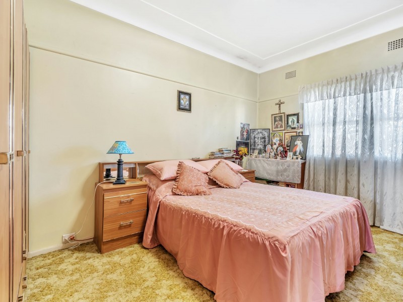 21 Carabeen Street, Cabramatta NSW 2166