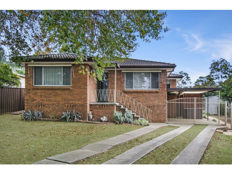 5 Glynn Close, Cranebrook NSW 2749