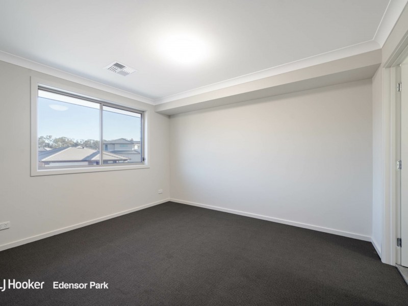 2A Arrowhead Ave, Leppington NSW 2179