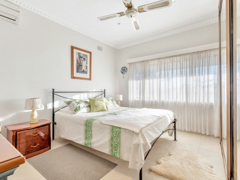 14 Twenty Second Ave, West Hoxton NSW 2171
