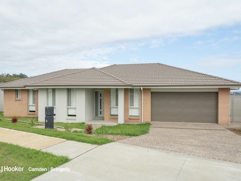 1 Percy Street, Gregory Hills NSW 2557