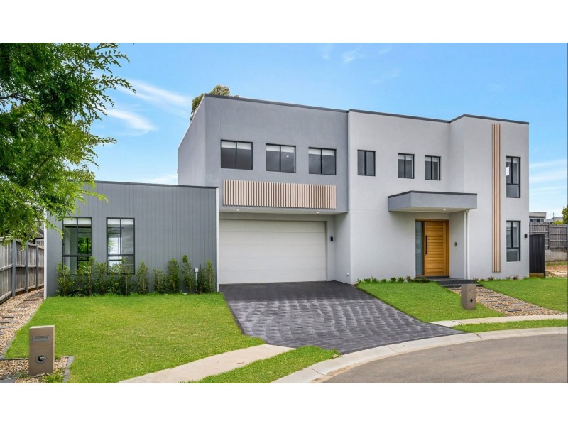 73 Bluebell Crescent, Spring Farm NSW 2570