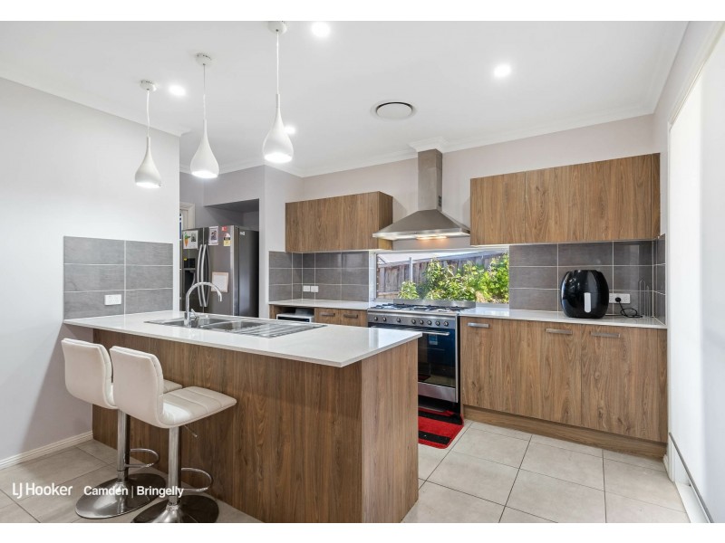 14 Kingsley Street, Oran Park NSW 2570