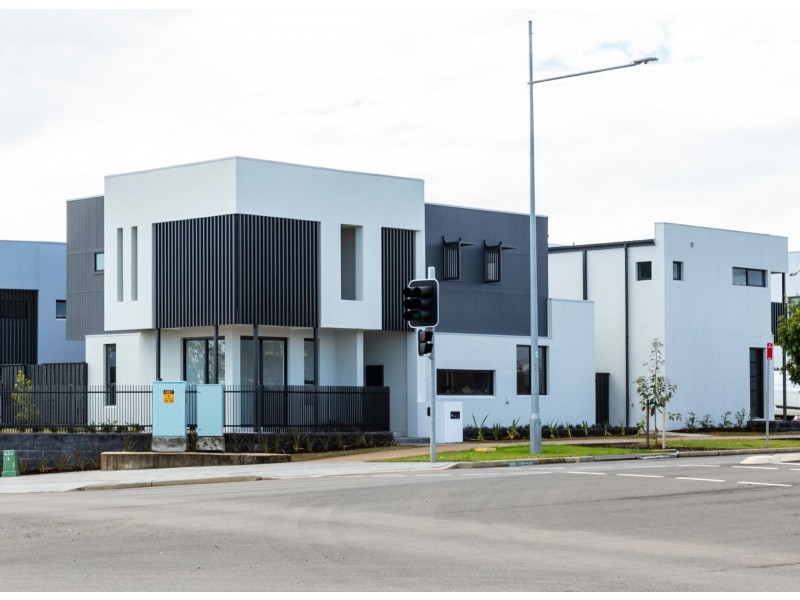 2a Dransfield Drive, Oran Park NSW 2570