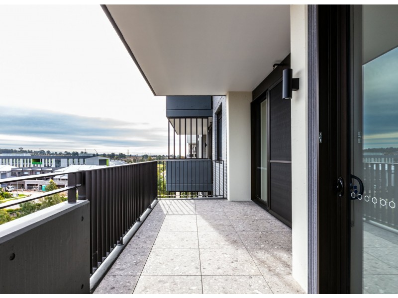 Apartment 3.01/4 Fordham Way, Oran Park NSW 2570